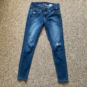 signature levi strauss low rise jegging